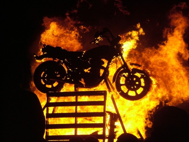 RunAMucca Burning Bike